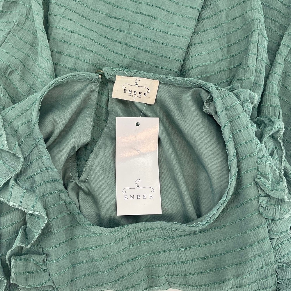 Ember Ruffle Blouse Green Large - Picture 5 of 6